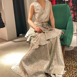 ALICE+OLIVIA Flossie Ruffle Tiered Ball Gown Skirt